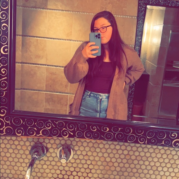 Meet your Posher, Sophia!! - Picture 1 of 1